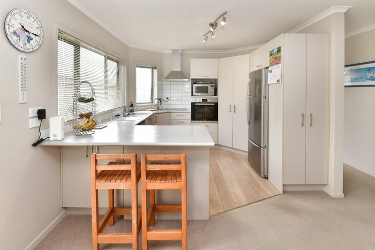 Photo of property in 44a Hatton Road, Orewa, 0931