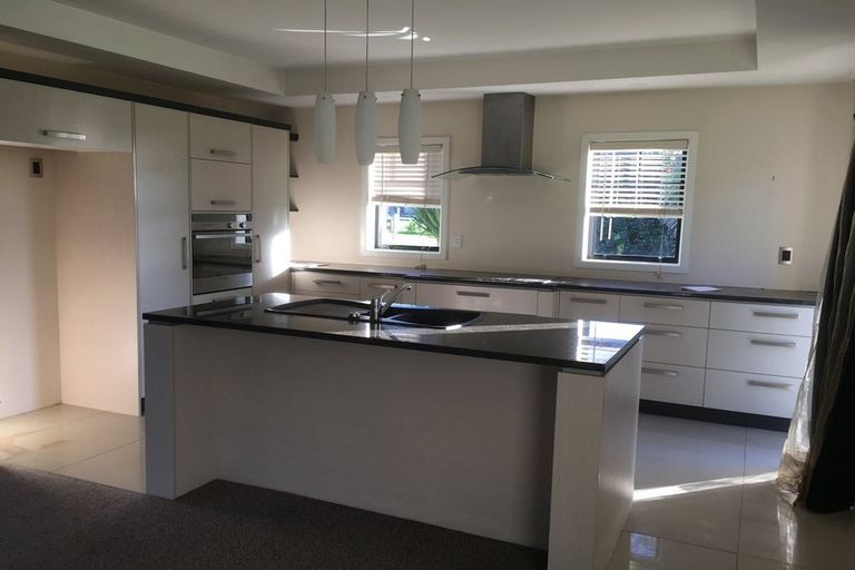 Photo of property in 65 Pohutukawa Drive, Levin, 5571