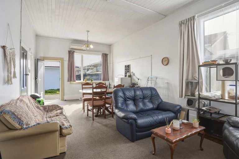 Photo of property in 76 Bay View Road, South Dunedin, Dunedin, 9012