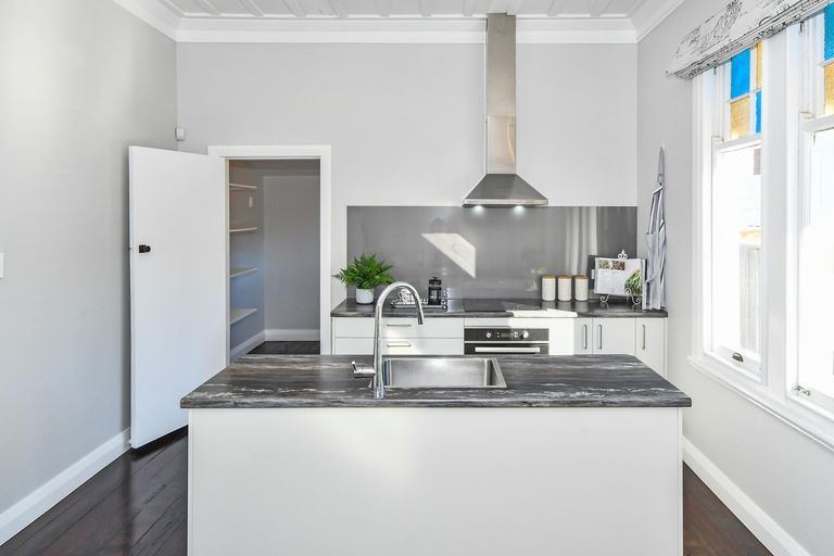 Photo of property in 1/7 Opaheke Road, Papakura, 2110