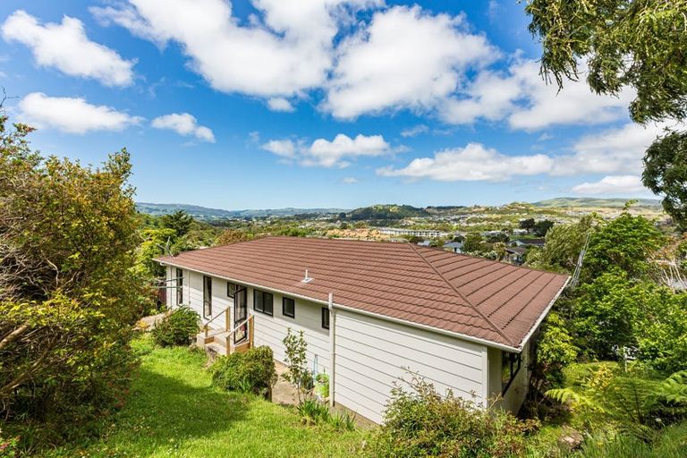 Photo of property in 58 Discovery Drive, Whitby, Porirua, 5024