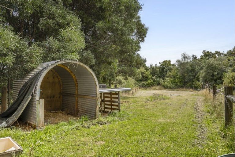 Photo of property in 174 Nuttall Road, Upper Moutere, 7173