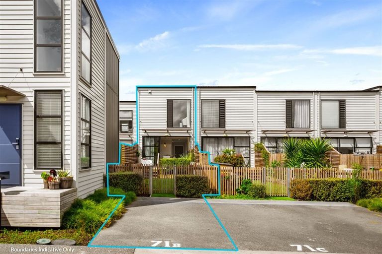 Photo of property in 71b Mapou Road, Hobsonville, Auckland, 0616