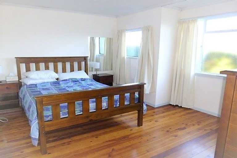 Photo of property in 17 Gunn Road, Albert Town, Wanaka, 9305