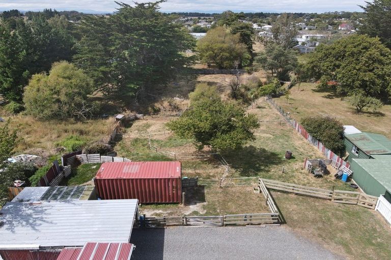 Photo of property in 10 Ngareta Street, Marton, 4710