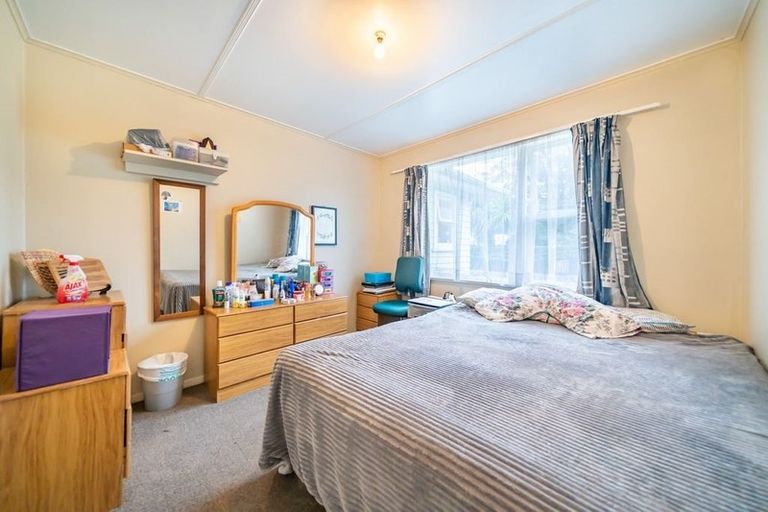 Photo of property in 17 Konini Street, Wainuiomata, Lower Hutt, 5014