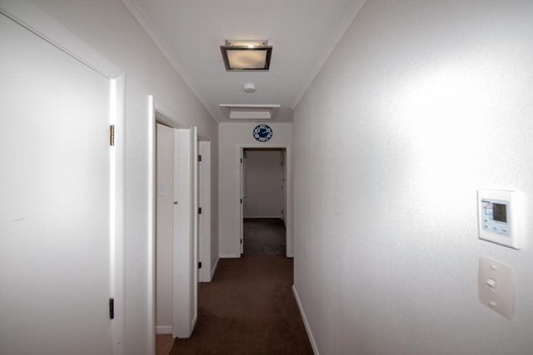 Photo of property in 11 Braemar Terrace, Johnsonville, Wellington, 6037