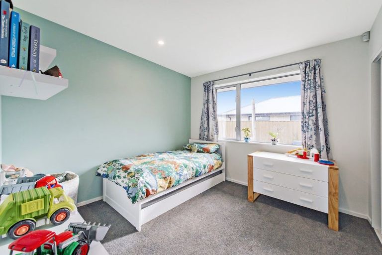 Photo of property in 10 Longcot Drive, Rolleston, 7615