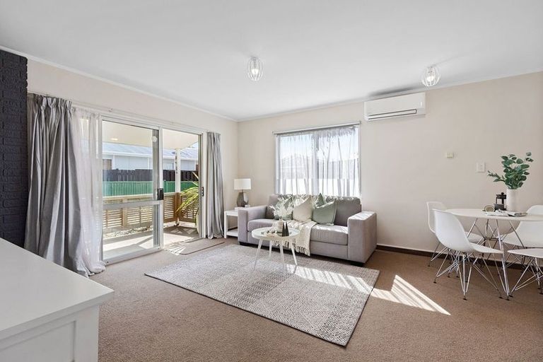 Photo of property in 245 Dickson Road, Papamoa Beach, Papamoa, 3118