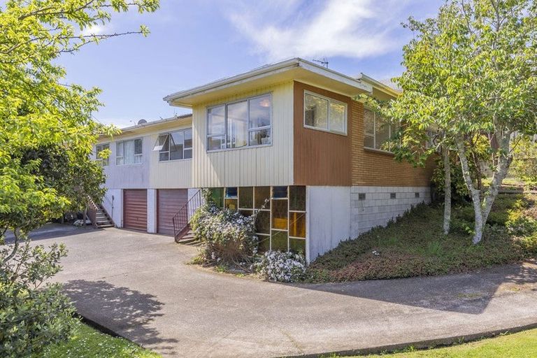 Photo of property in 1/24 Landop Terrace, Howick, Auckland, 2014