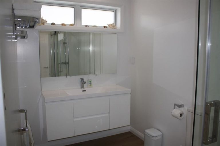 Photo of property in 34 Panorama Parade, Pauanui, Hikuai, 3579