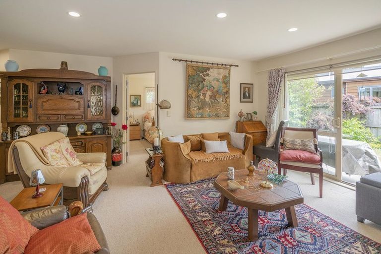 Photo of property in 2 Mayfair Close, Whitianga, 3510