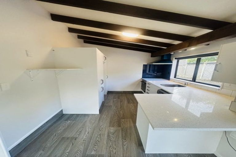 Photo of property in 2/24 Durham Drive, Havelock North, 4130