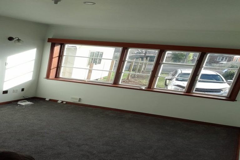 Photo of property in 9a Rowe Place, Burwood, Christchurch, 8061