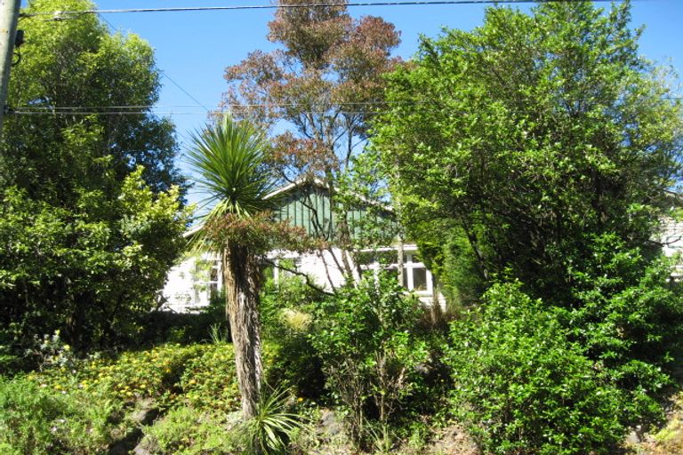 Photo of property in 171 Fifield Terrace, Opawa, Christchurch, 8023