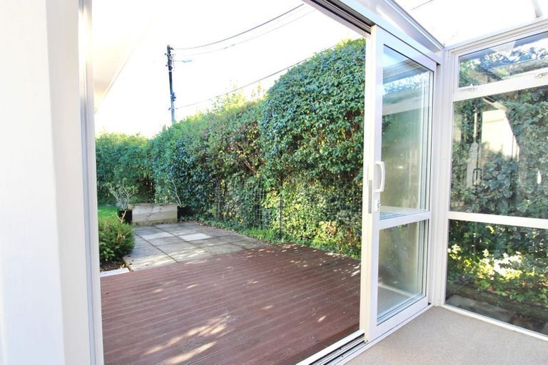 Photo of property in 1/19 Parkvale Road, Karori, Wellington, 6012