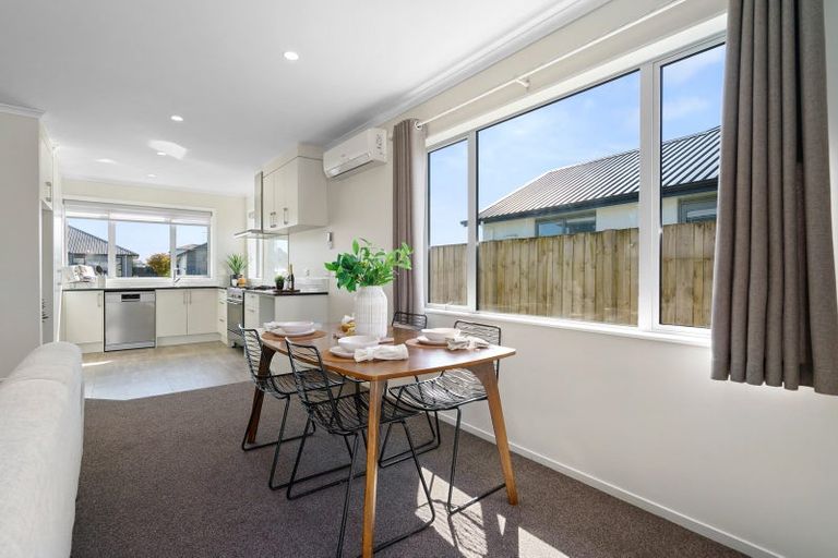 Photo of property in 8 Hehan Close, Cambridge, 3434