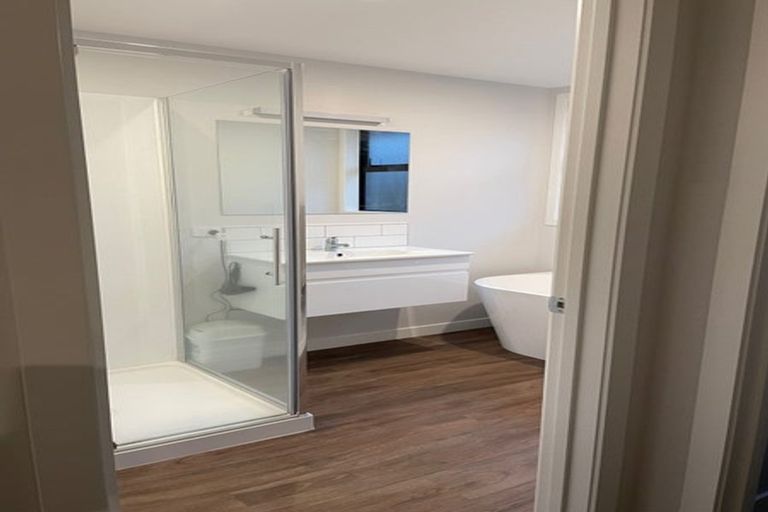 Photo of property in 6 Taylor Street, Cambridge, 3434