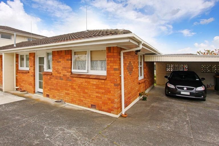 Photo of property in 2/100 Coronation Road, Papatoetoe, Auckland, 2025