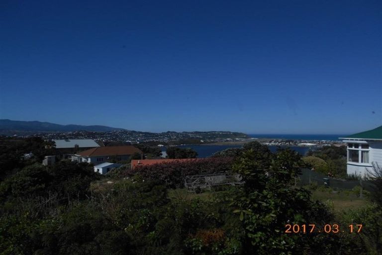 Photo of property in 18 Waipapa Terrace, Hataitai, Wellington, 6021