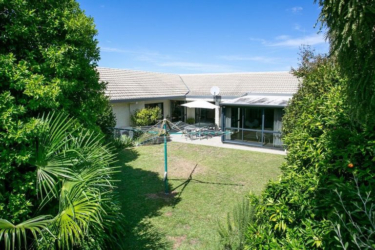 Photo of property in 12 Hall Street, Cambridge, 3434