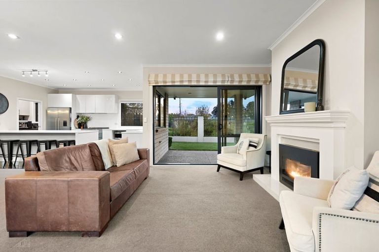 Photo of property in 202 Saint James Drive, Huntington, Hamilton, 3210