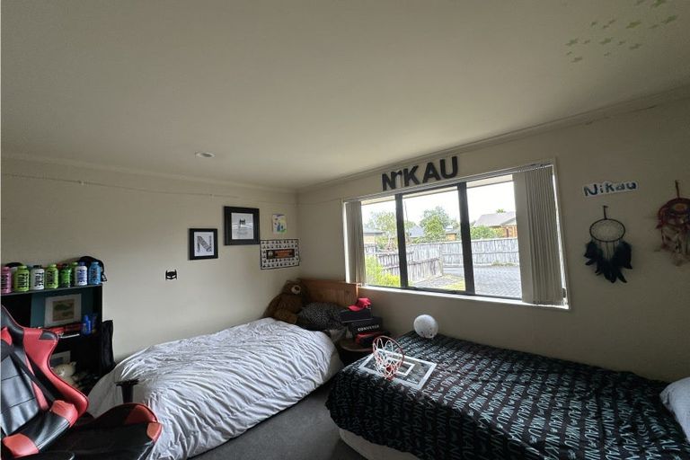 Photo of property in 20 Holford Place, Huntington, Hamilton, 3210