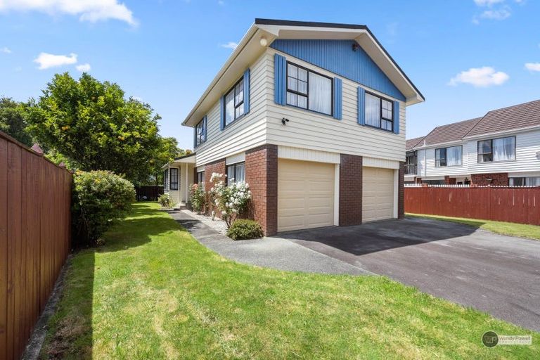 Photo of property in 34 Mcenroe Grove, Naenae, Lower Hutt, 5011