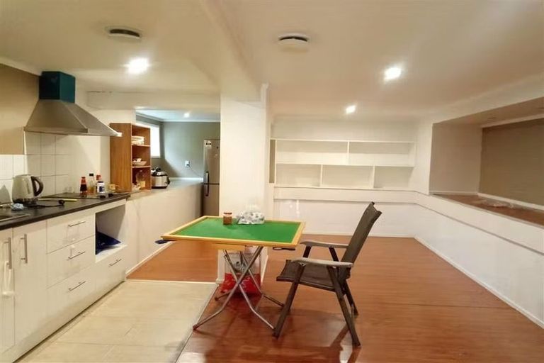 Photo of property in 26 Wycherley Drive, Bucklands Beach, Auckland, 2014