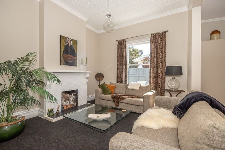 Photo of property in 25 Queen Street, Westport, 7825