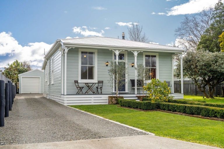 Photo of property in 150 East Street, Greytown, 5712