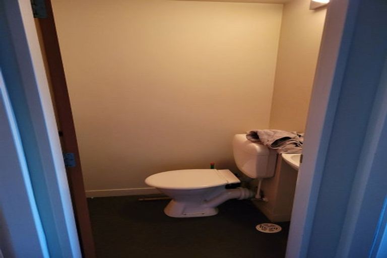 Photo of property in Cube Apartments, 5i/242 Taranaki Street, Mount Cook, Wellington, 6011
