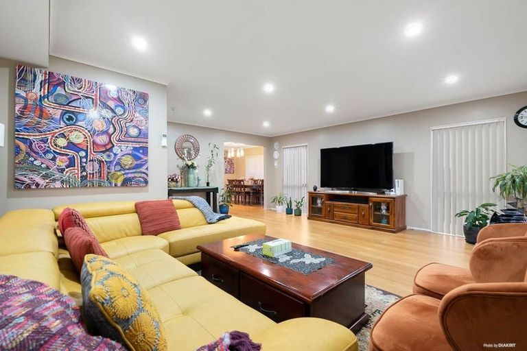 Photo of property in 47 Garelja Road, Henderson, Auckland, 0612