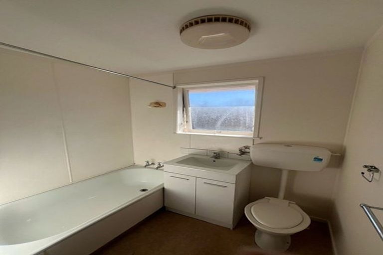 Photo of property in 3/31a Vine Street, Mangere East, Auckland, 2024
