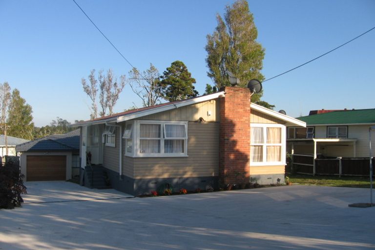Photo of property in 542a/2 Glenfield Road, Glenfield, Auckland, 0629