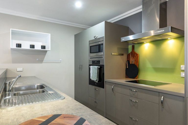 Photo of property in 49b Park Terrace, Blenheim, 7201