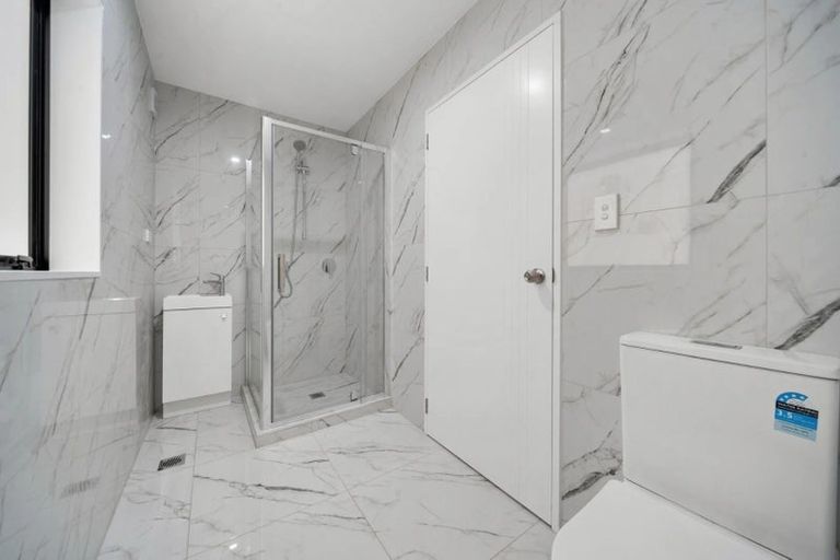 Photo of property in 25a Crawford Avenue, Mangere Bridge, Auckland, 2022