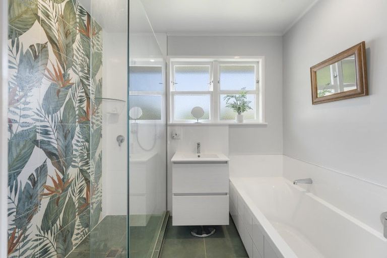 Photo of property in 8 Rakau Street, Havelock North, 4130
