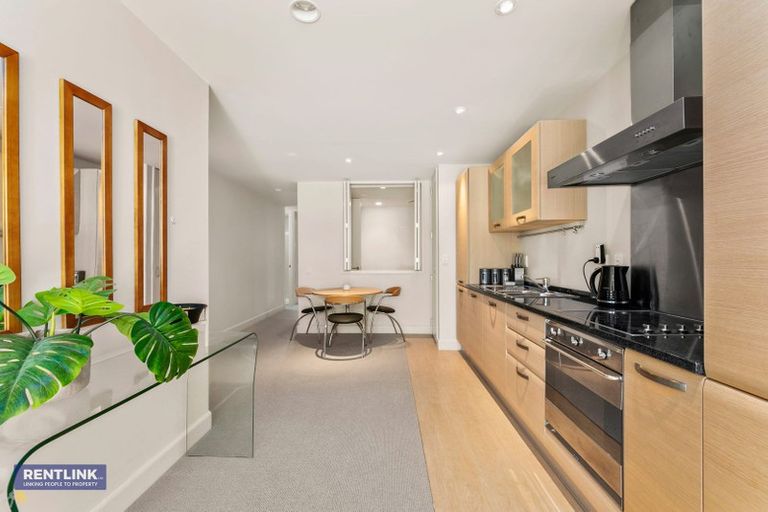 Photo of property in 16 Adams Avenue, Mount Maunganui, 3116