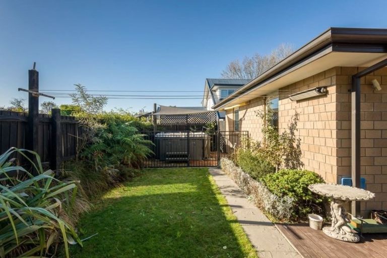 Photo of property in 121 Warrington Street, Mairehau, Christchurch, 8013