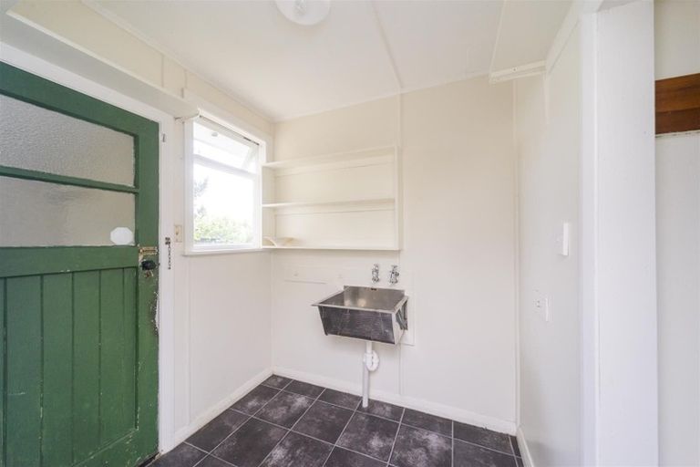 Photo of property in 26 Princess Street, Marton, 4710