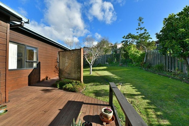 Photo of property in 17 Brampton Road, Snells Beach, 0920