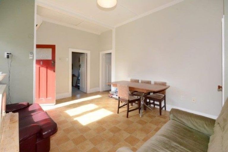 Photo of property in 1 Crown Street, North East Valley, Dunedin, 9010