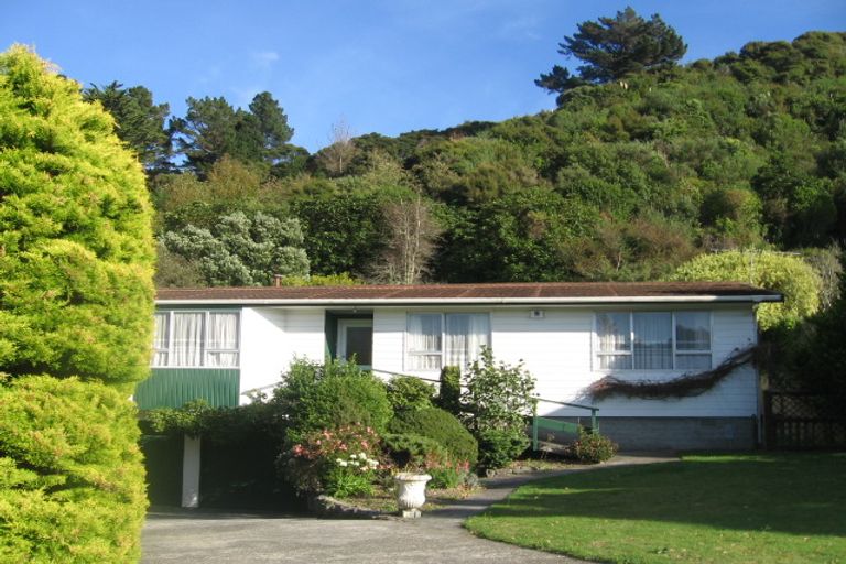 Photo of property in 76 Spinnaker Drive, Whitby, Porirua, 5024