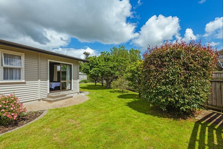 Photo of property in 7 Panako Place, Awapuni, Palmerston North, 4412