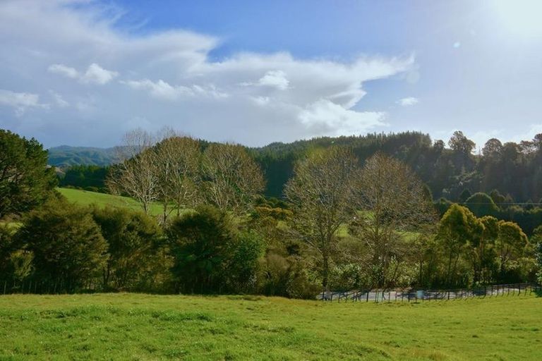 Photo of property in 3 Manuka Drive, Whangamata, 3691