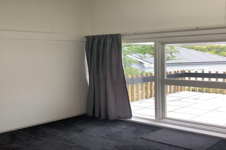 Photo of property in 1/136 Holly Road, St Albans, Christchurch, 8014