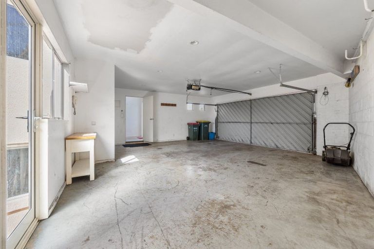 Photo of property in 3 Pentland Place, Highlands Park, New Plymouth, 4312