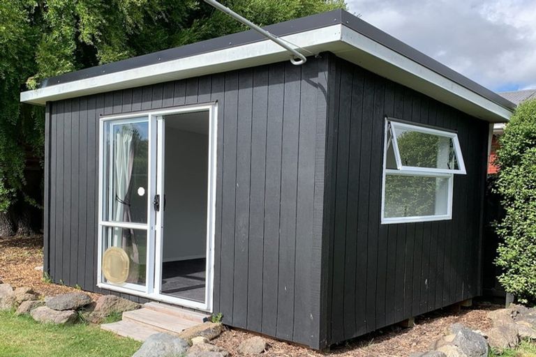 Photo of property in 283 Westminster Street, Mairehau, Christchurch, 8013