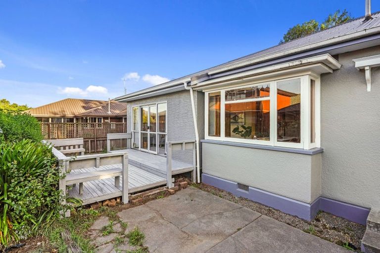Photo of property in 94 Rattray Street, Riccarton, Christchurch, 8041